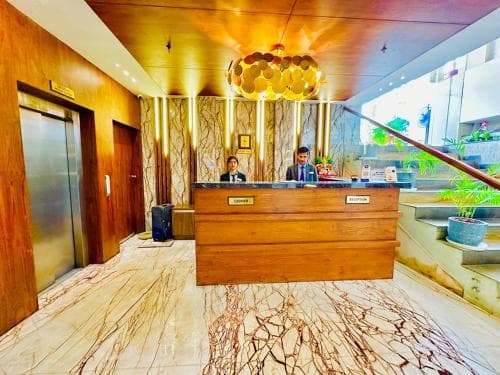 HoTeL TRENOR