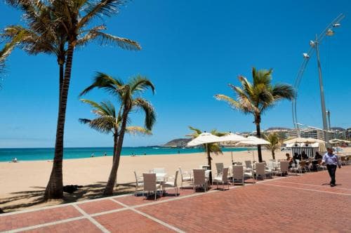Las Canteras Seafront Apartment