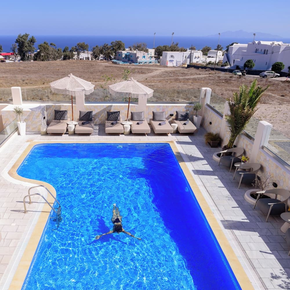 Astir Thira
