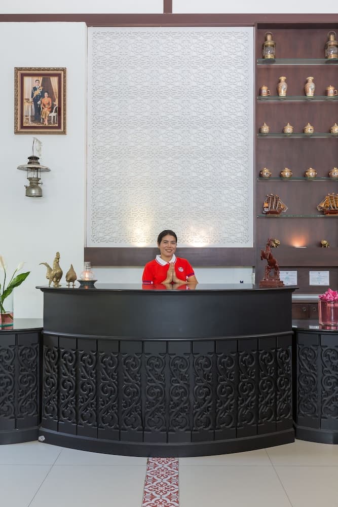 The Lantern Hostel and SPA