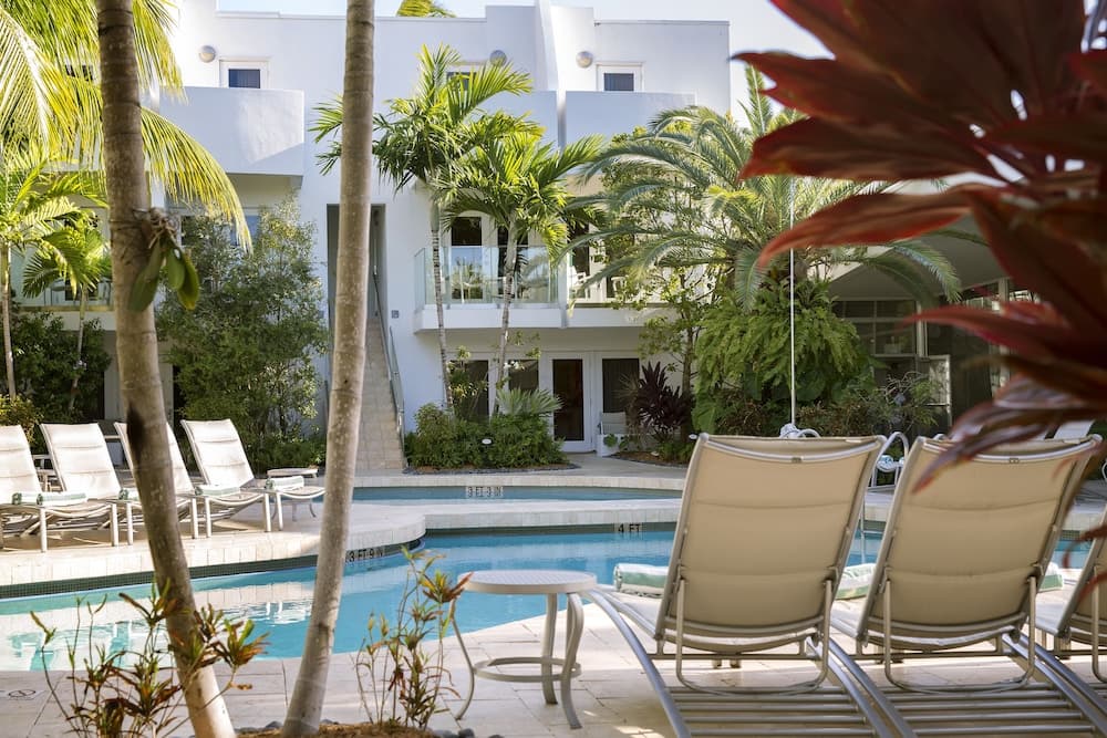 Santa Maria Suites