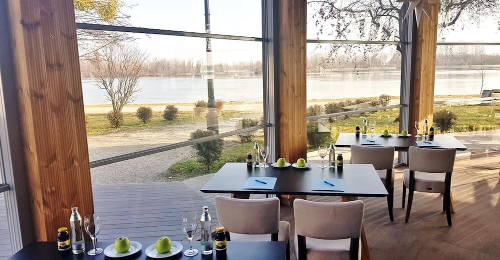 River Lodge