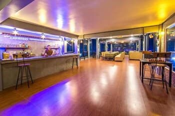 Lanting Hotel