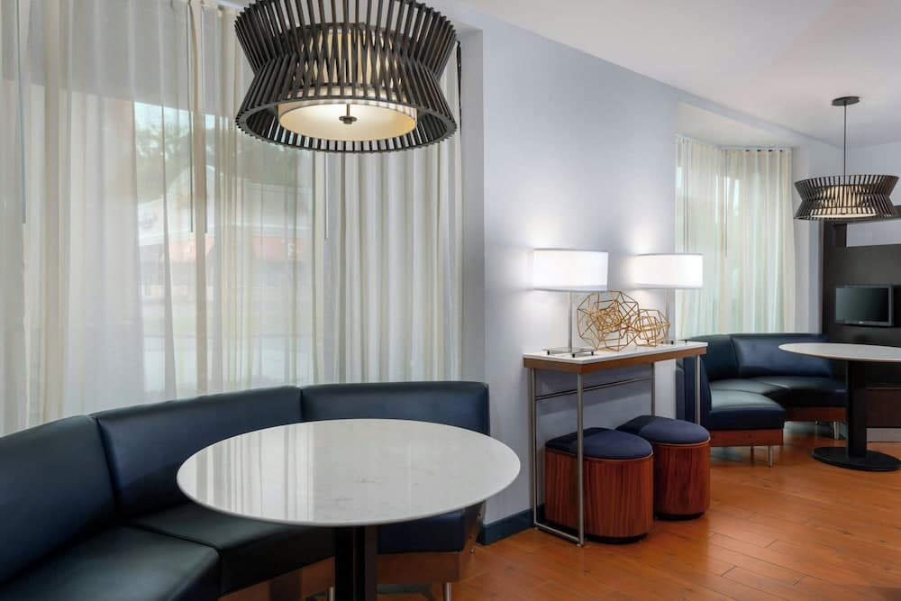 Courtyard By Marriott Danbury