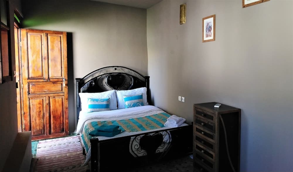 Riad Fes Safir - Rooftop Terrace with Medina Views