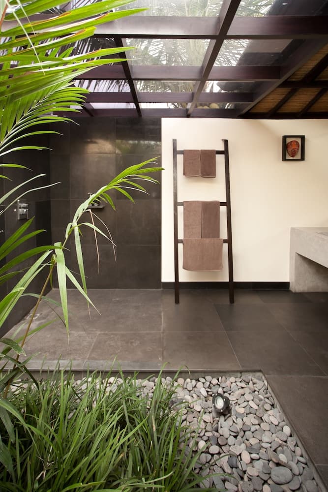 Elok Villas