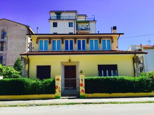 LuckyHouse B&B