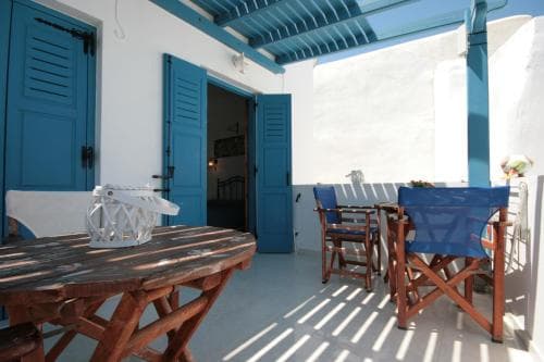 Studios Bourgos
