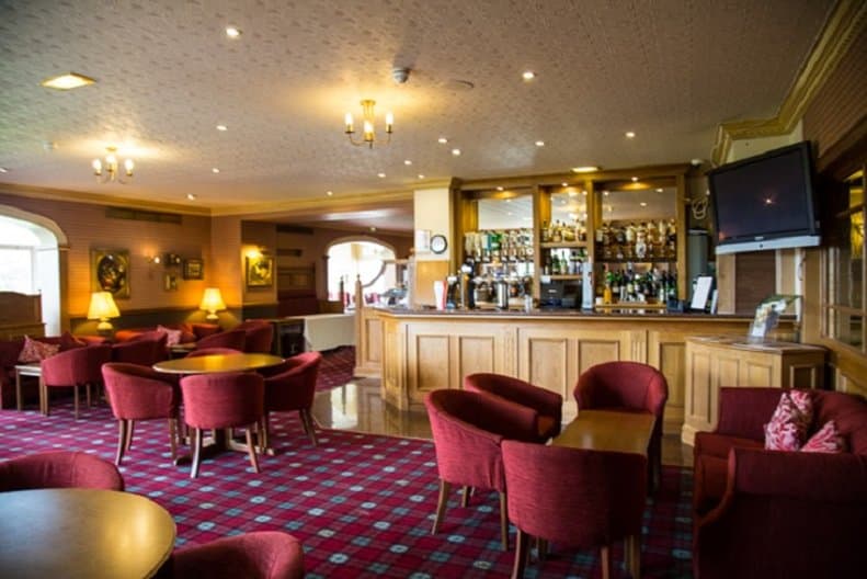 Cairn Hotel