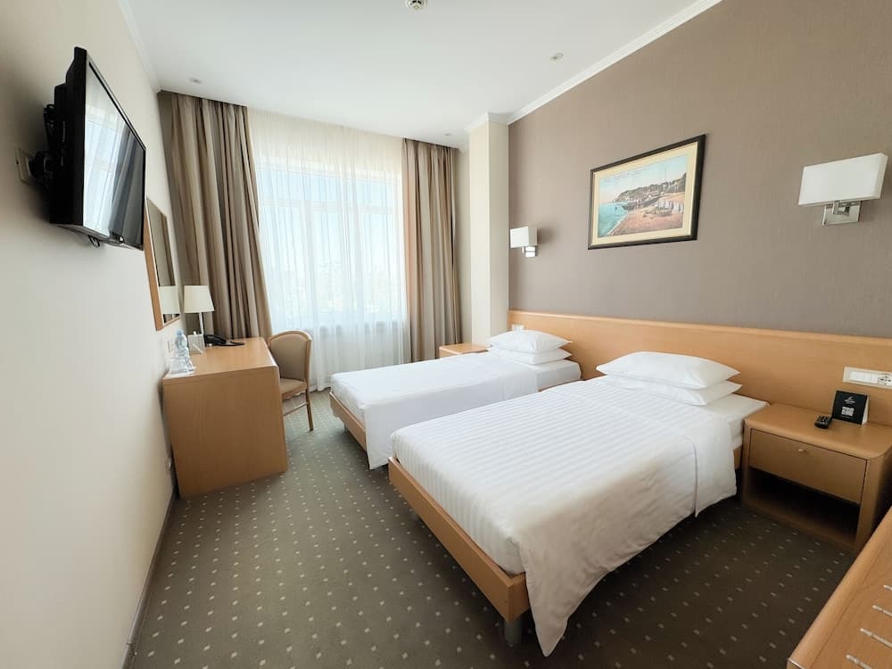 Alexandrovskiy Hotel