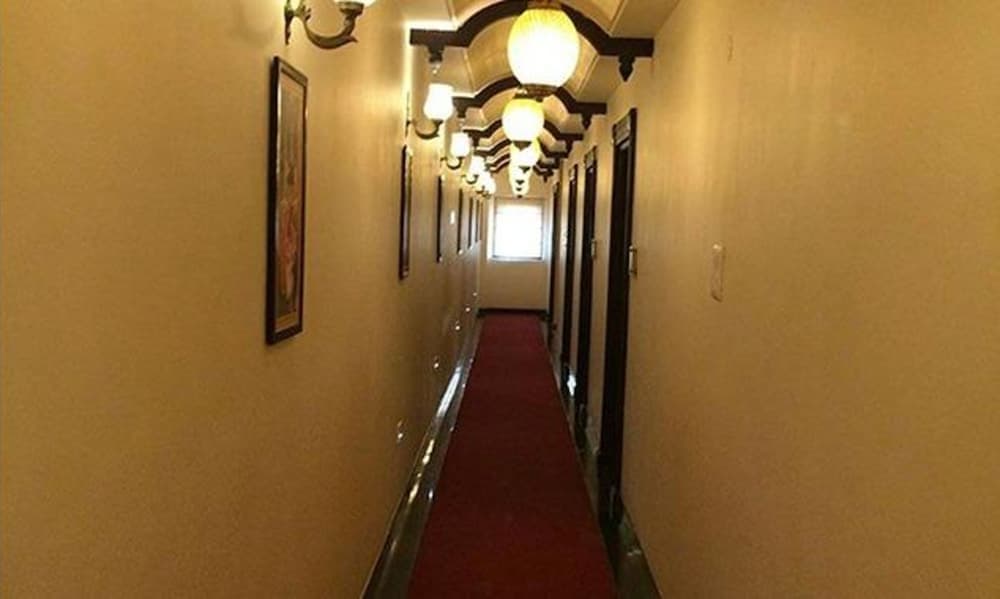 Fabhotel Purvika