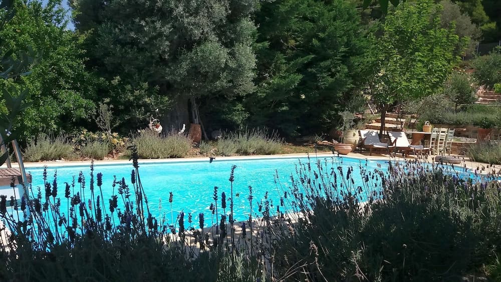 Evia FoxHouse