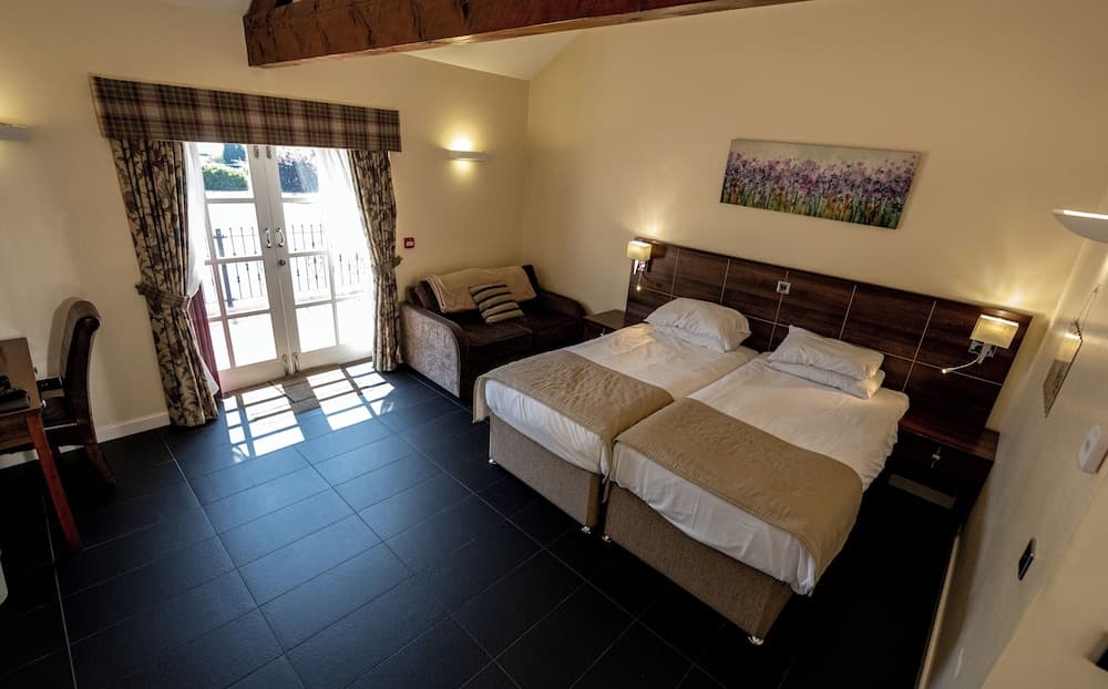 Kings Croft Hotel