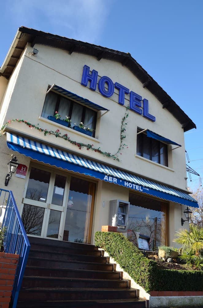 Aer Hotel