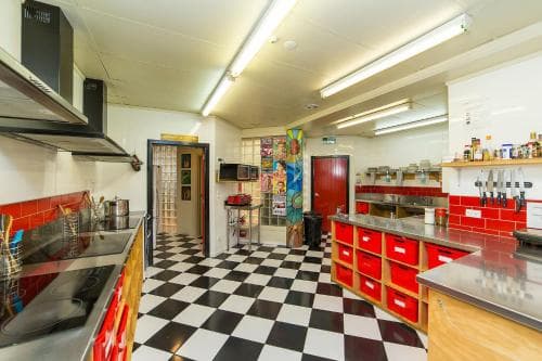 Tahuna Pod Hostel