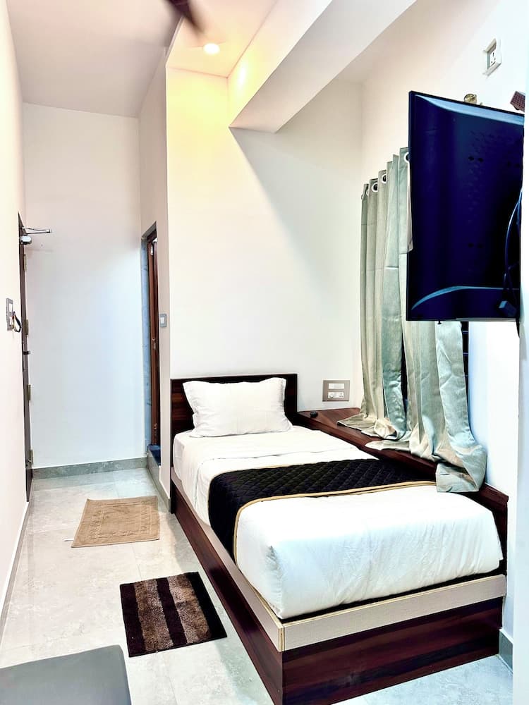 WESLAND INN