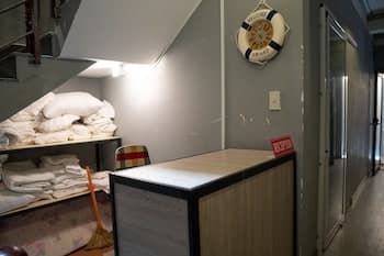 Cruise Hostel