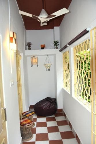 Calcutta Cottage