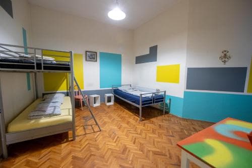 Hostel Cornel