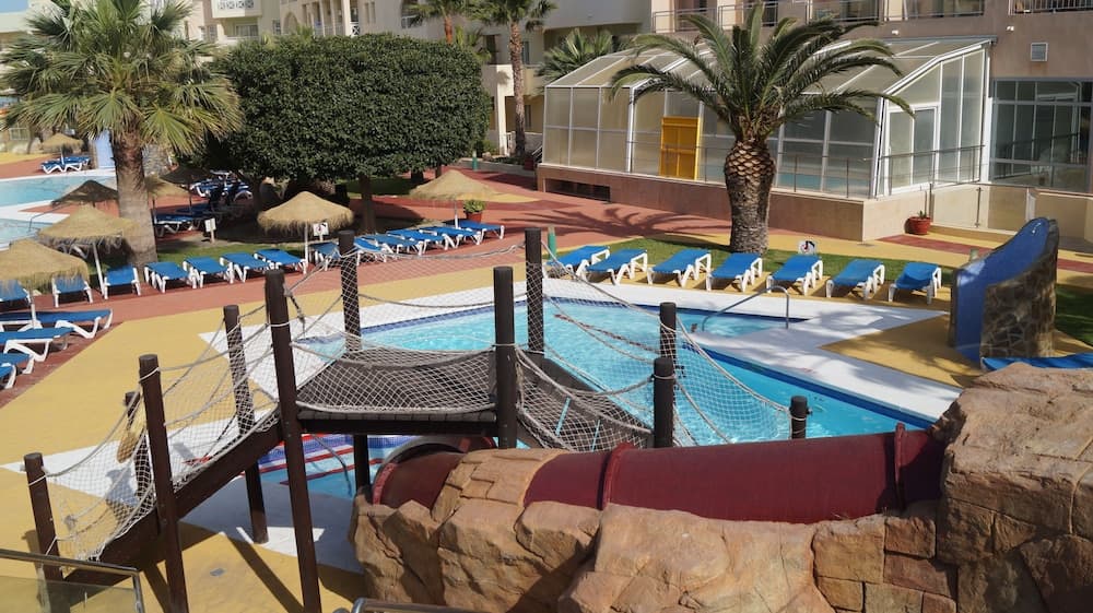 Fenix Beach Apartmentos
