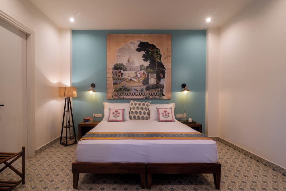 Inara House