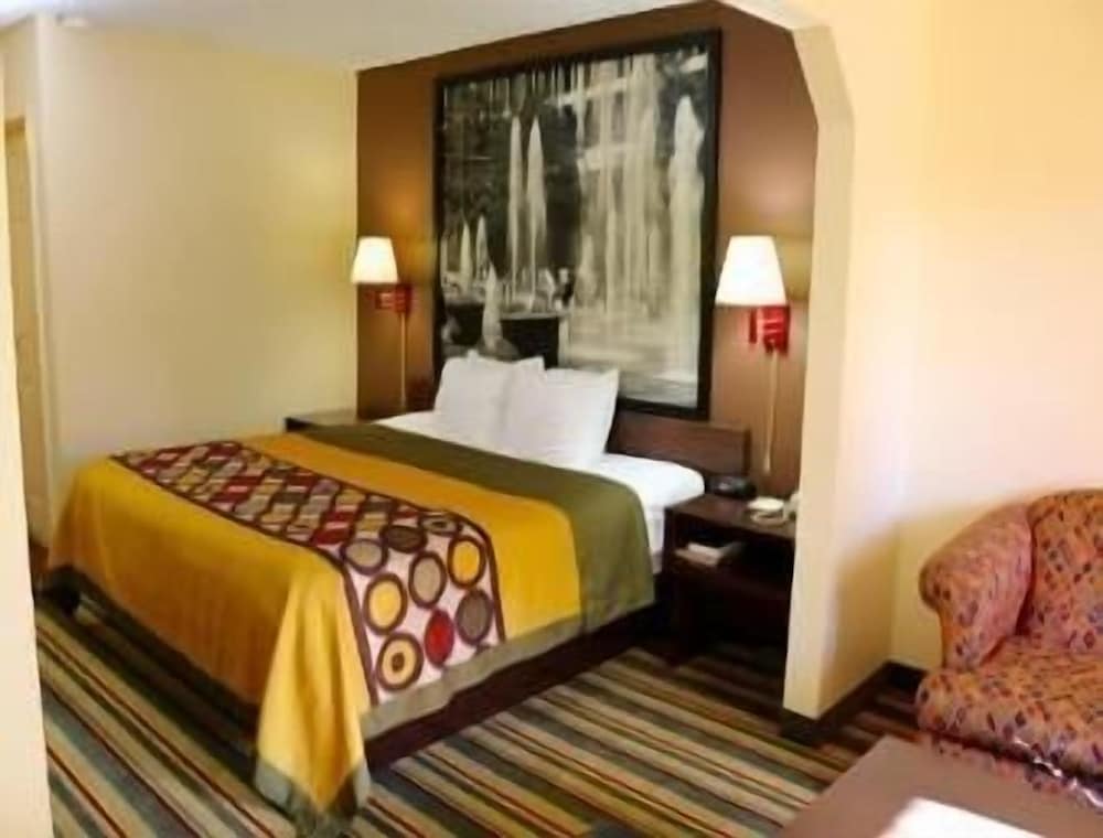 Super 8 By Wyndham Dublin