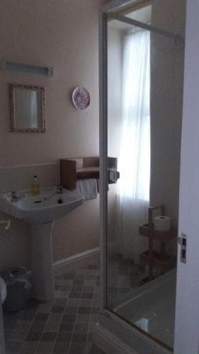 Plumtree House