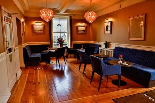 Gleesons Restaurant & Rooms
