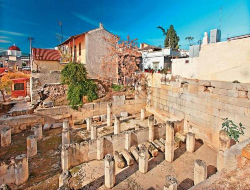 Megara Hotel