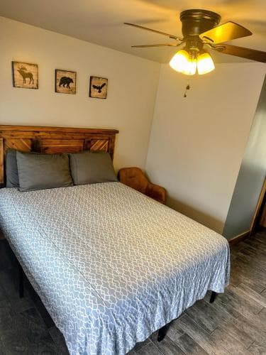 Columbine Inn
