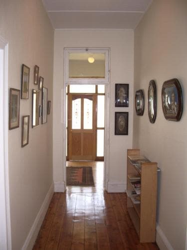 Dee's BnB