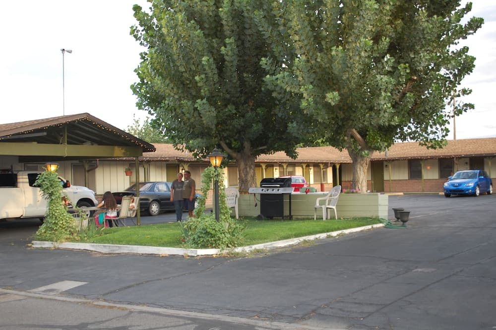 El Rancho Motel