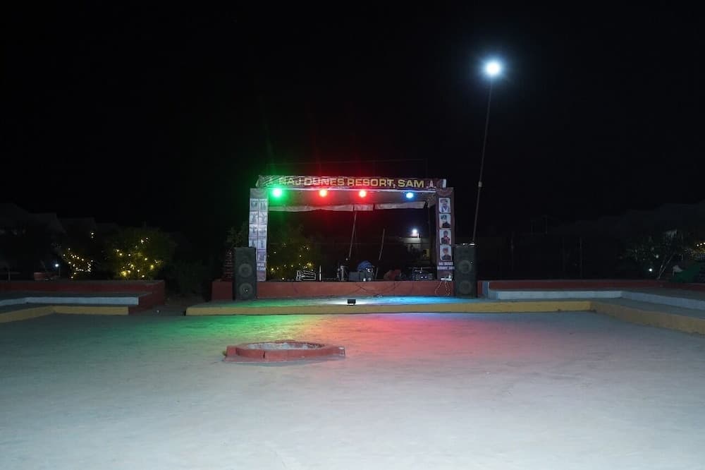 Raj Dunes Resort
