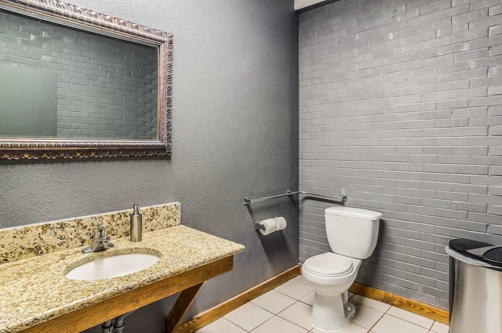 Quality Inn Buffalo