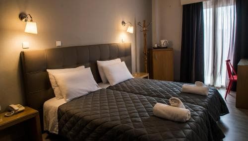 Minos Hotel