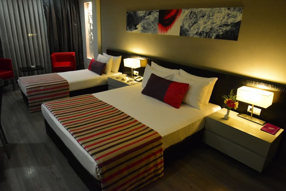 May Park Hotel