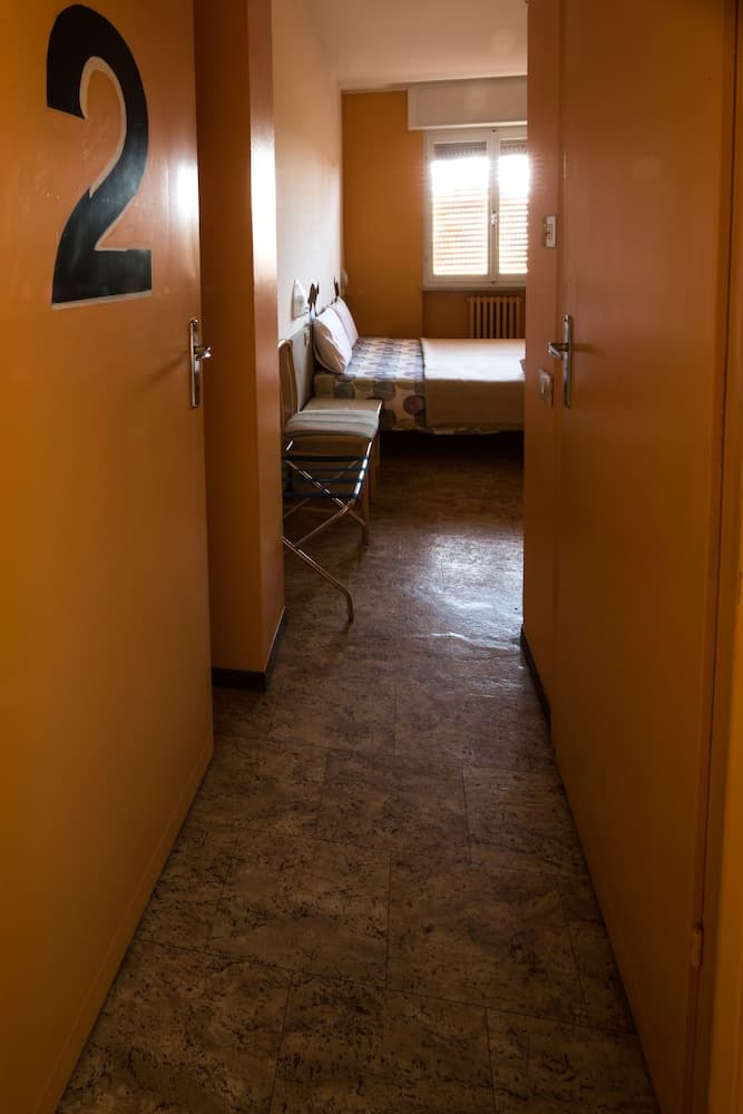 Colors Hostel