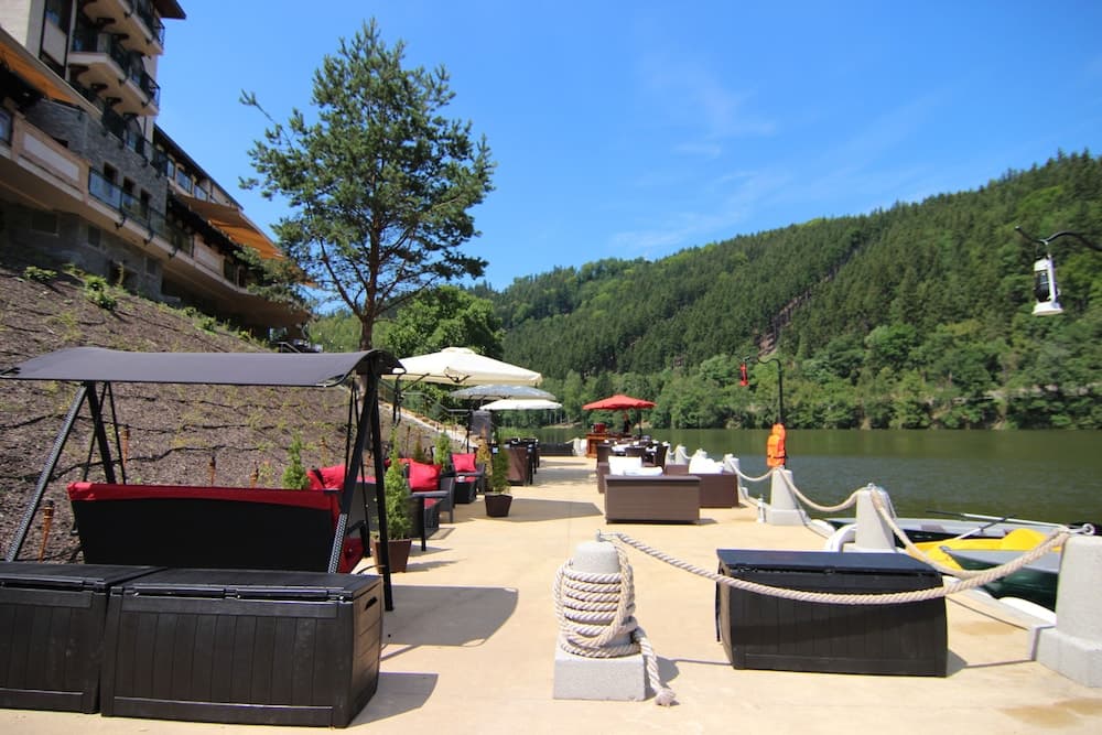 Retro Riverside Wellness Resort