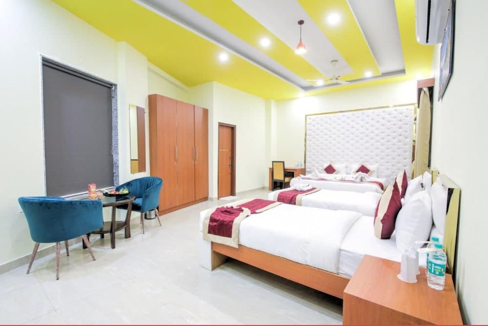 Amit House
