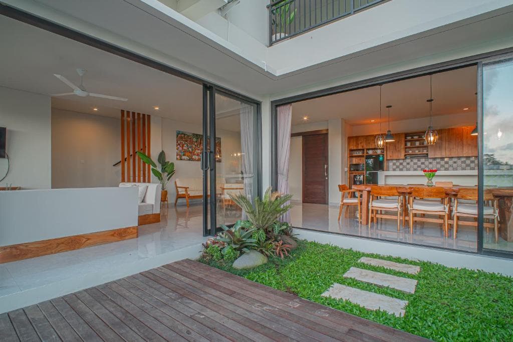 Mahadewi Sunset Villa