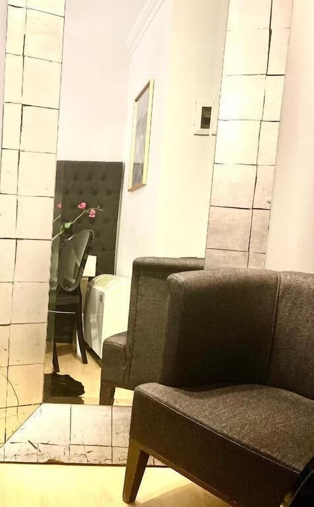 Andromeda Boutique Hotel