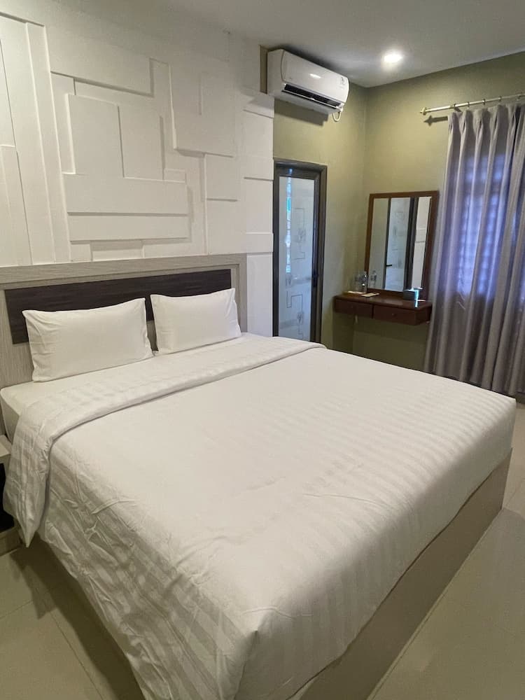 XTen Guest House near Harbour Bay Batam