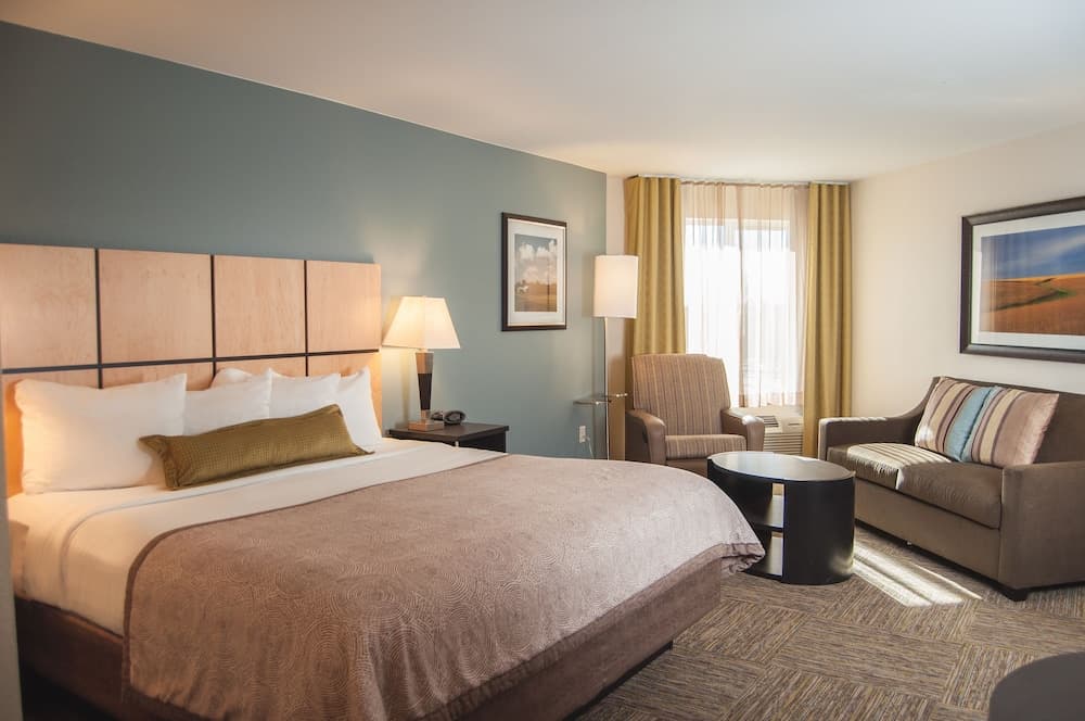 Candlewood Suites Fort Collins by IHG