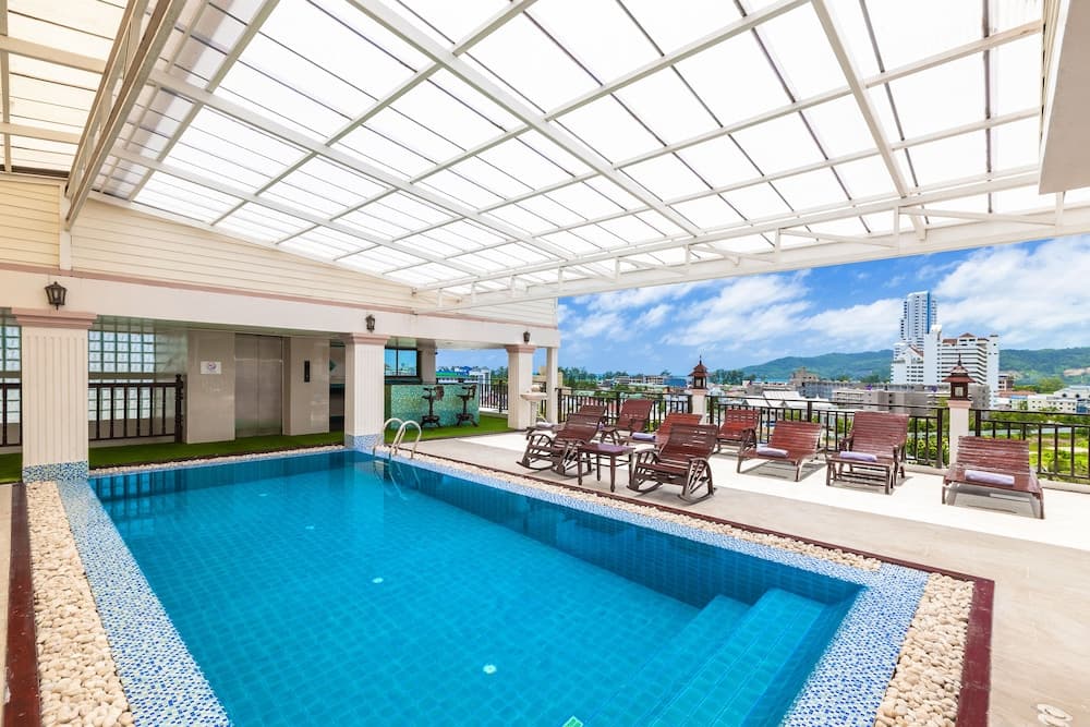 Azhotel Patong