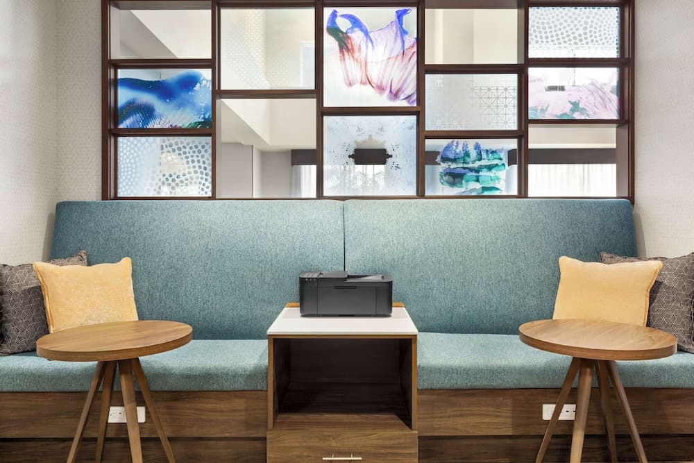 Hampton Inn & Suites Oroville