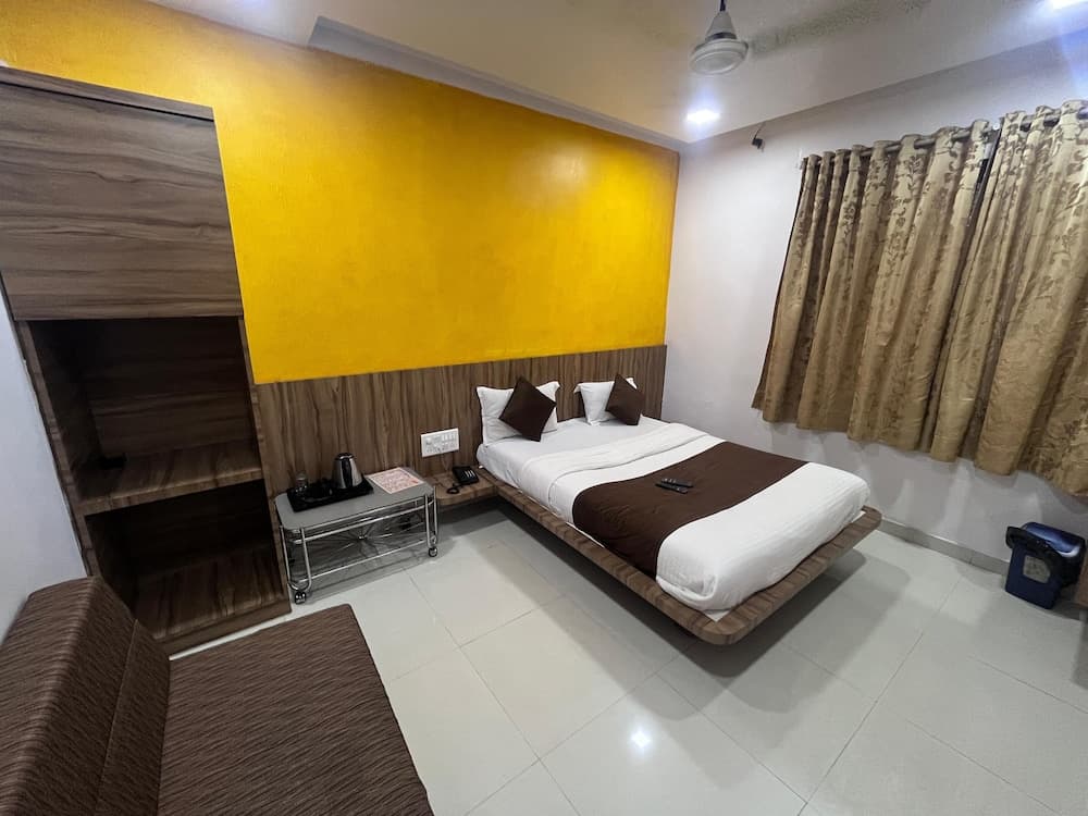 Hotel Anupam