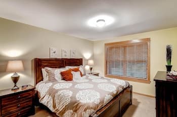 Evergreen Mountain Lodge