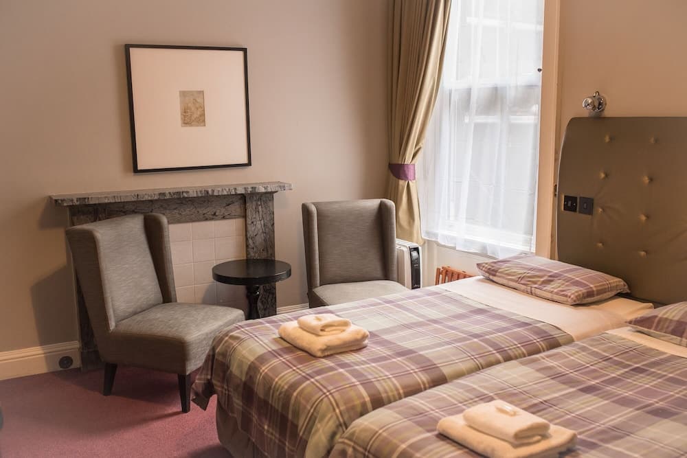 Thrums Hotel