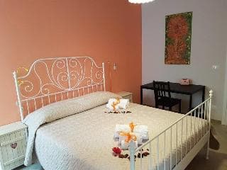 Velia Bed & Breakfast