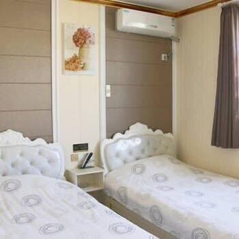 Huaning Hostel